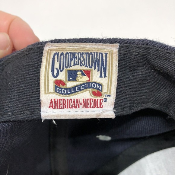 New York Yankees Snapback Hat, Spellout, Embroidered, Cooperstown Collection - Picture 8 of 10